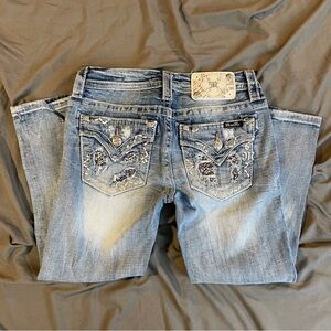 Miss Me Mid-Rise Medium Wash Blinged Cropped Jeans Size 25